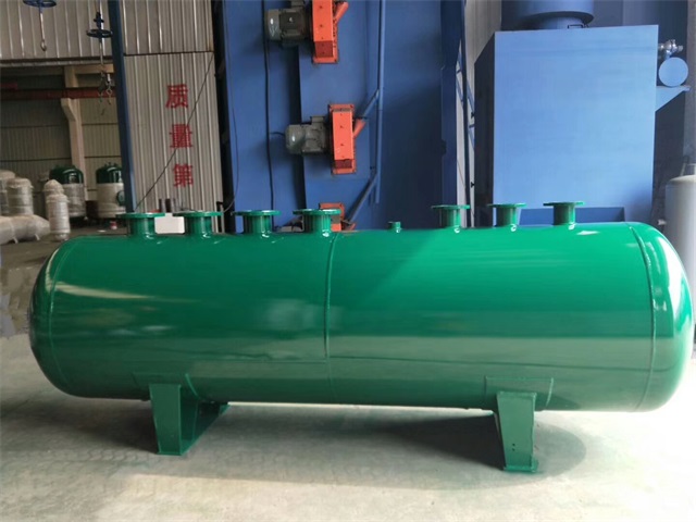 杜尔伯特杜尔伯特杜尔伯特蒸汽分气缸